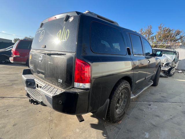 2004 Nissan Armada photo 3 of 5