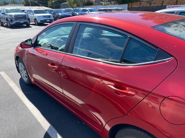 2019 HYUNDAI Elantra photo 8 of 20