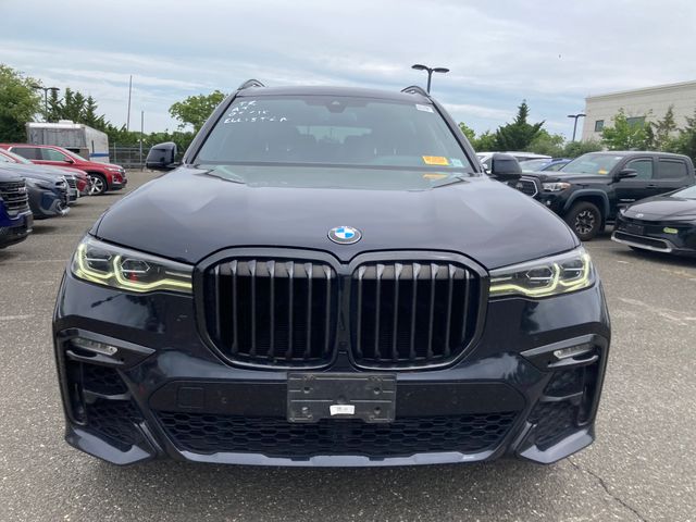 2020 BMW X7 photo 8 of 14