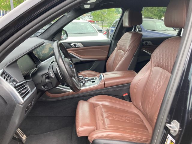 2020 BMW X7 photo 12 of 14