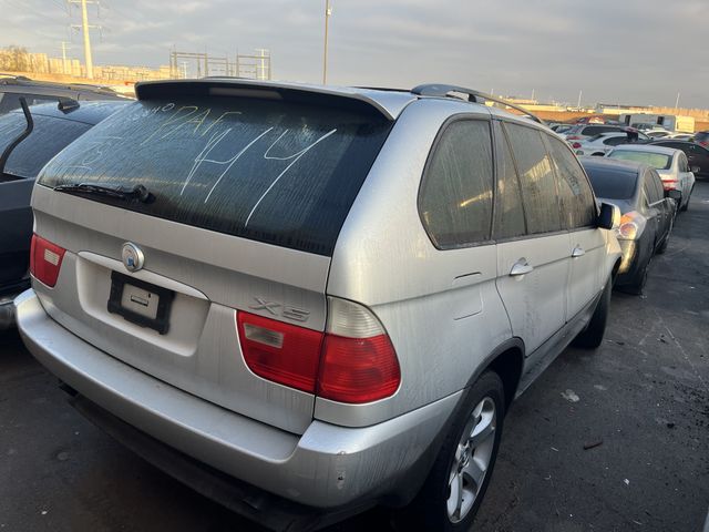 2004 BMW X5 photo 6 of 6