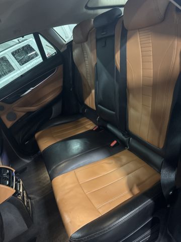 2016 BMW X6 X35I photo 7 of 8