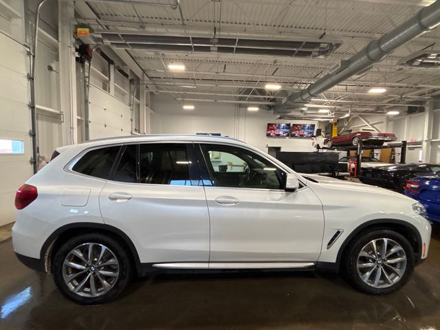 2019 BMW X3 photo 4 of 8