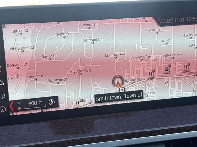 2021 BMW photo 21 of 22