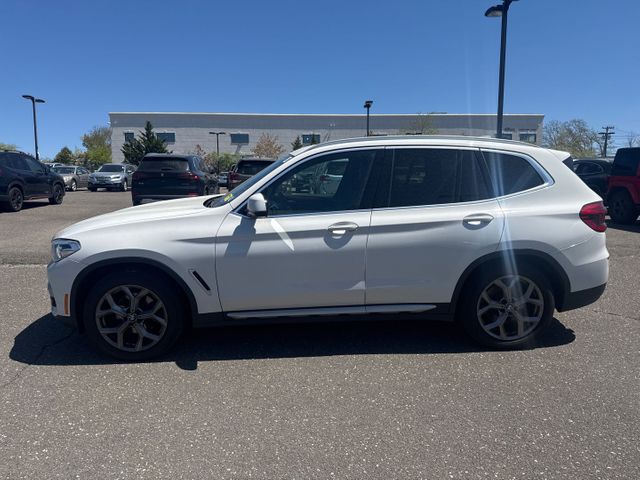 2021 BMW photo 2 of 22