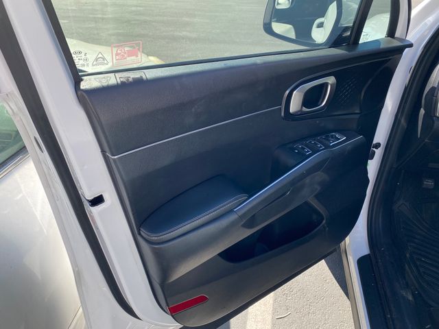 2021 KIA Sorento photo 16 of 20