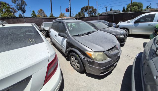 2004 Pontiac Vibe photo 4 of 5