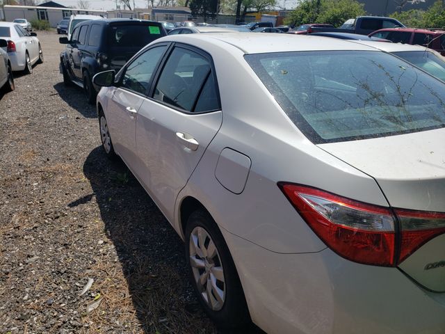 2016 TOYOTA Corolla photo 6 of 6