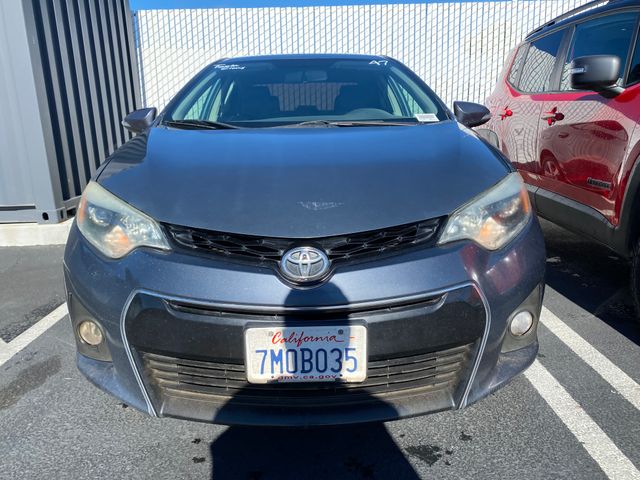 2015 Toyota Corolla photo 2 of 20