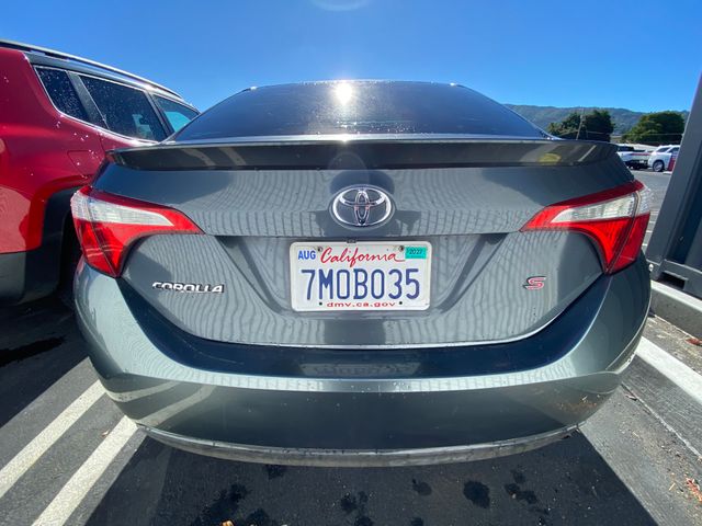 2015 Toyota Corolla photo 10 of 20