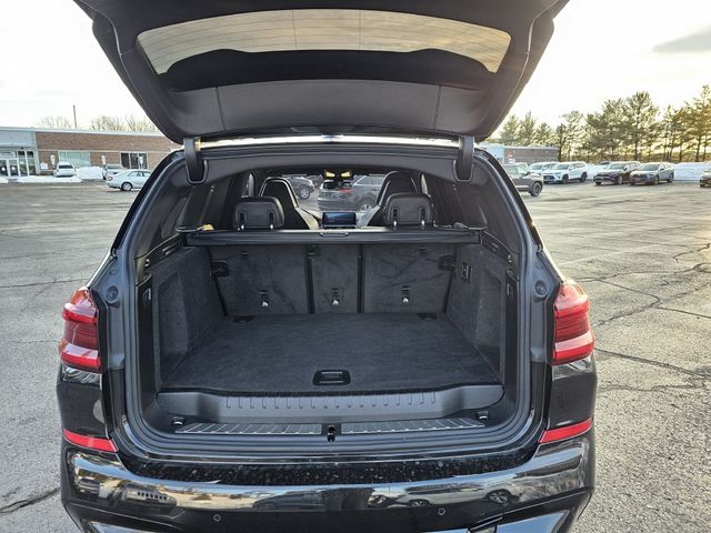 2020 BMW X3 photo 8 of 38