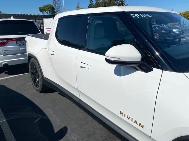 2023 Rivian R1T photo 9 of 18