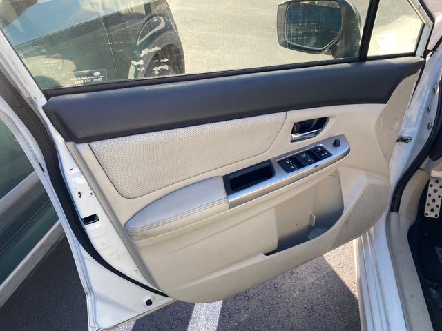 2015 SUBARU Impreza photo 16 of 23