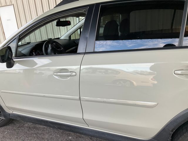 2015 SUBARU XV CrossTrek photo 8 of 14