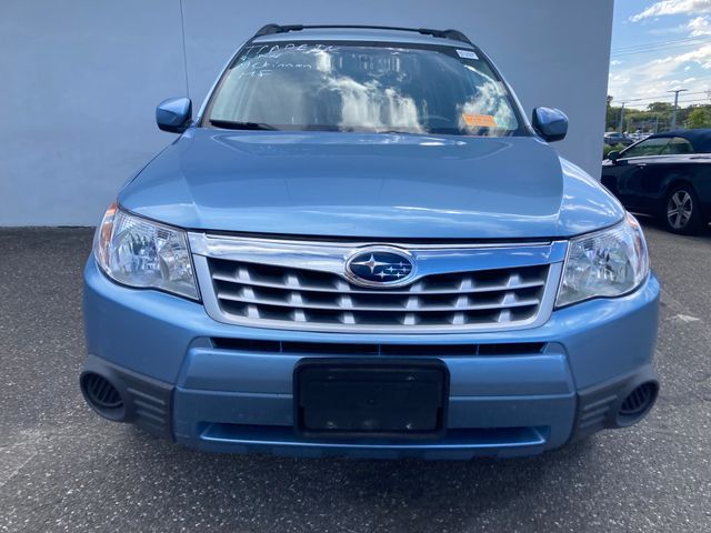 2011 Subaru Forester photo 8 of 13