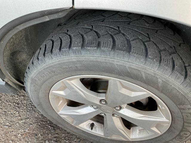 2014 SUBARU Forester photo 8 of 14