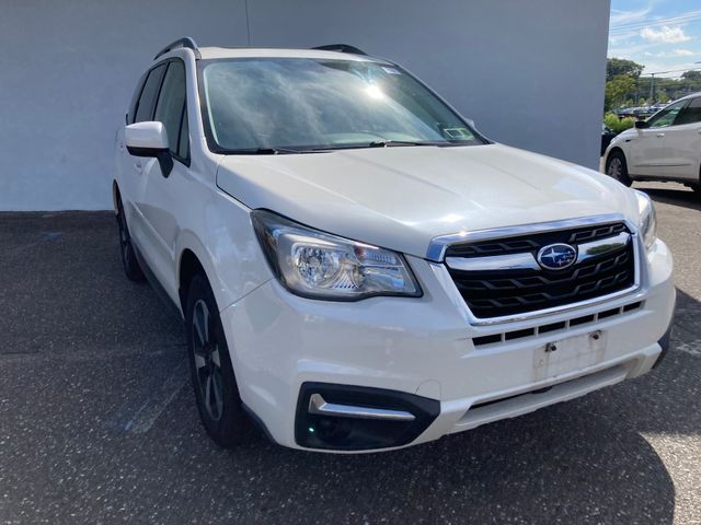 2018 SUBARU Forester photo 5 of 11
