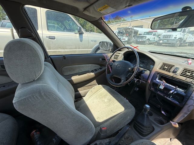 1998 MAZDA Protege photo 5 of 10