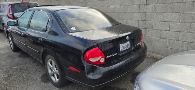 2001 Nissan Maxima photo 2 of 4
