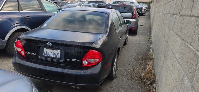 2001 Nissan Maxima photo 3 of 4