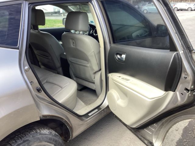 2010 NISSAN Rogue photo 13 of 23