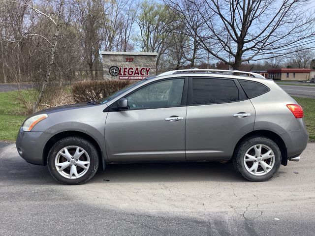 2010 NISSAN Rogue photo 1 of 23