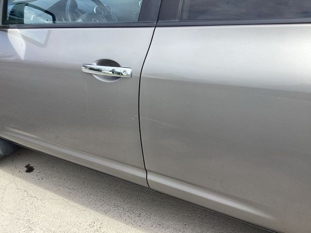 2010 NISSAN Rogue photo 8 of 23