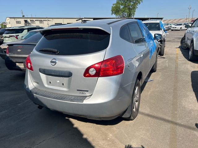 2012 NISSAN Rogue photo 4 of 5
