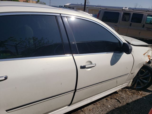 2008 INFINITI M35 photo 5 of 7