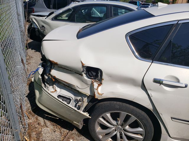 2008 INFINITI M35 photo 4 of 7
