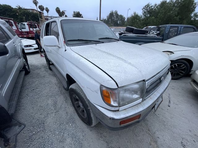 1996 Toyota 4Runner photo 4 of 5