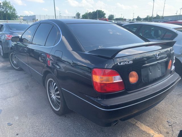 1998 LEXUS GS photo 4 of 5