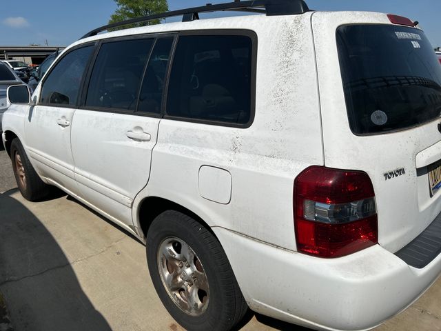 2004 TOYOTA Highlander photo 4 of 4
