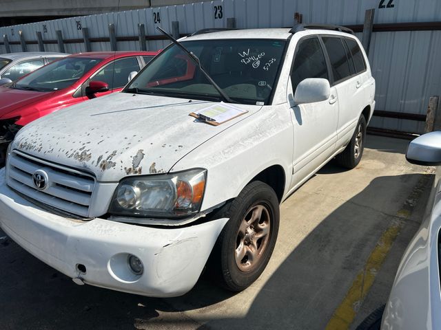 2004 TOYOTA Highlander photo 1 of 4