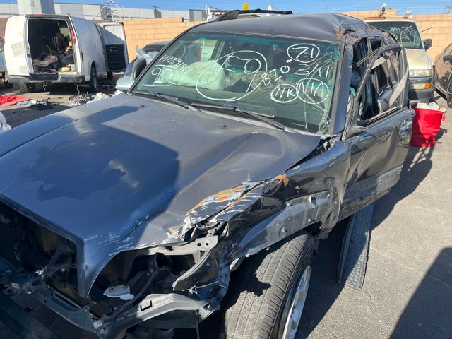 2006 TOYOTA 4Runner photo 2 of 5