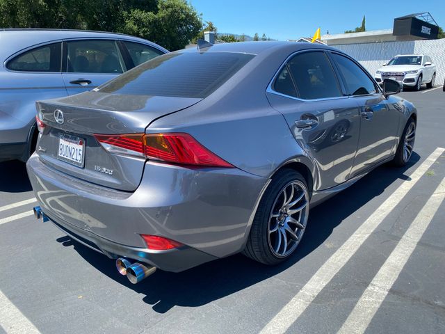 2018 LEXUS IS photo 12 of 25