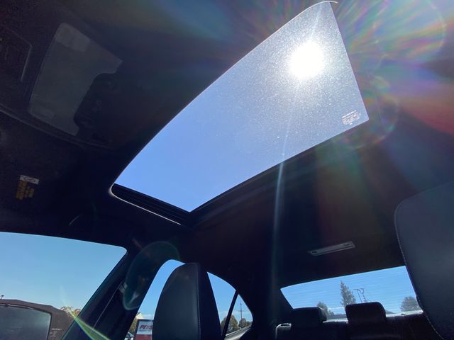 2018 LEXUS IS photo 23 of 25