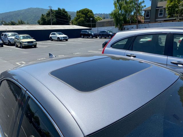 2018 LEXUS IS photo 18 of 25