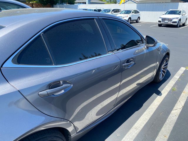 2018 LEXUS IS photo 14 of 25