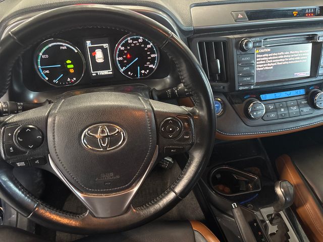 2017 TOYOTA RAV4 photo 8 of 8