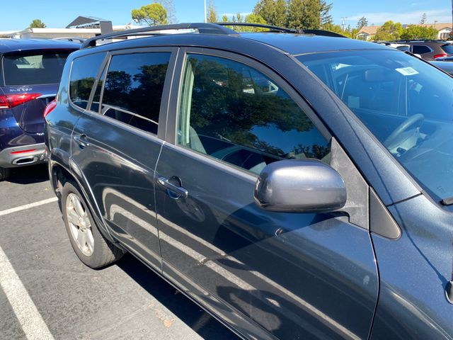 2006 Toyota RAV4 photo 12 of 21