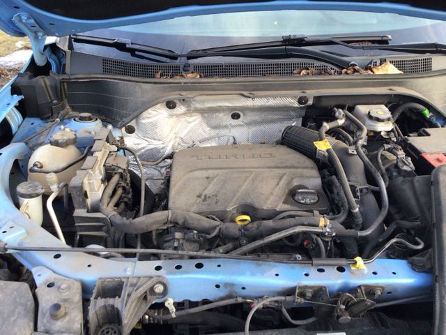 2024 CHEVROLET Trax photo 8 of 24