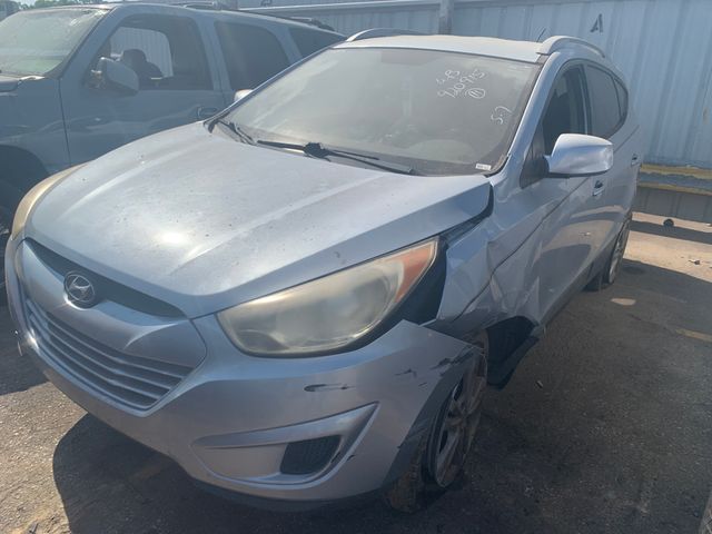 2011 HYUNDAI Tucson photo 1 of 5