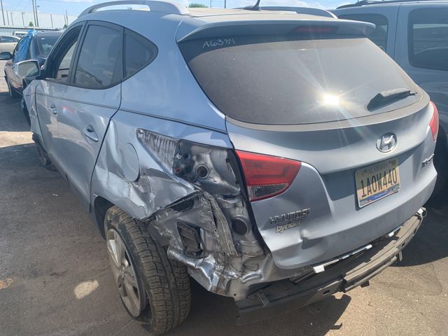 2011 HYUNDAI Tucson photo 3 of 5