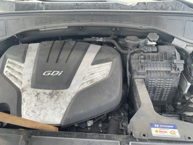 2013 HYUNDAI Santa Fe photo 6 of 7