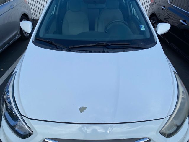 2017 HYUNDAI Accent photo 3 of 18