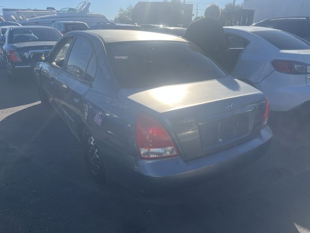 2001 Hyundai Elantra photo 5 of 6
