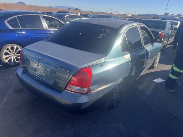 2001 Hyundai Elantra photo 6 of 6