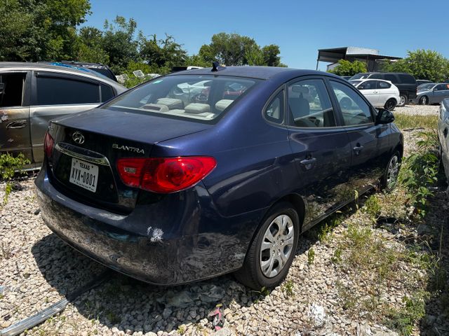 2010 HYUN Elantra photo 3 of 4