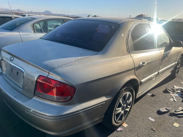 2005 Hyundai Sonata photo 6 of 6